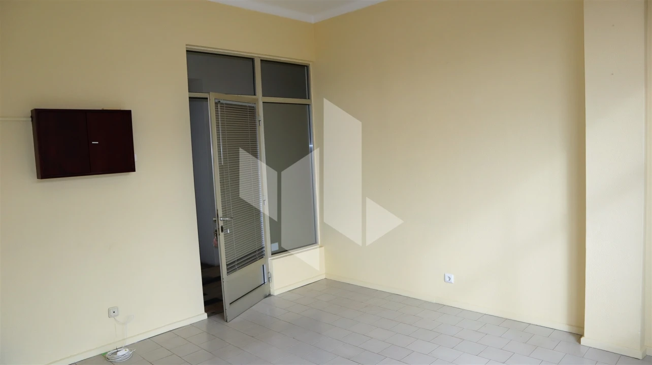 Escritório para Arrendamento em Tondela e Nandufe Foto 2