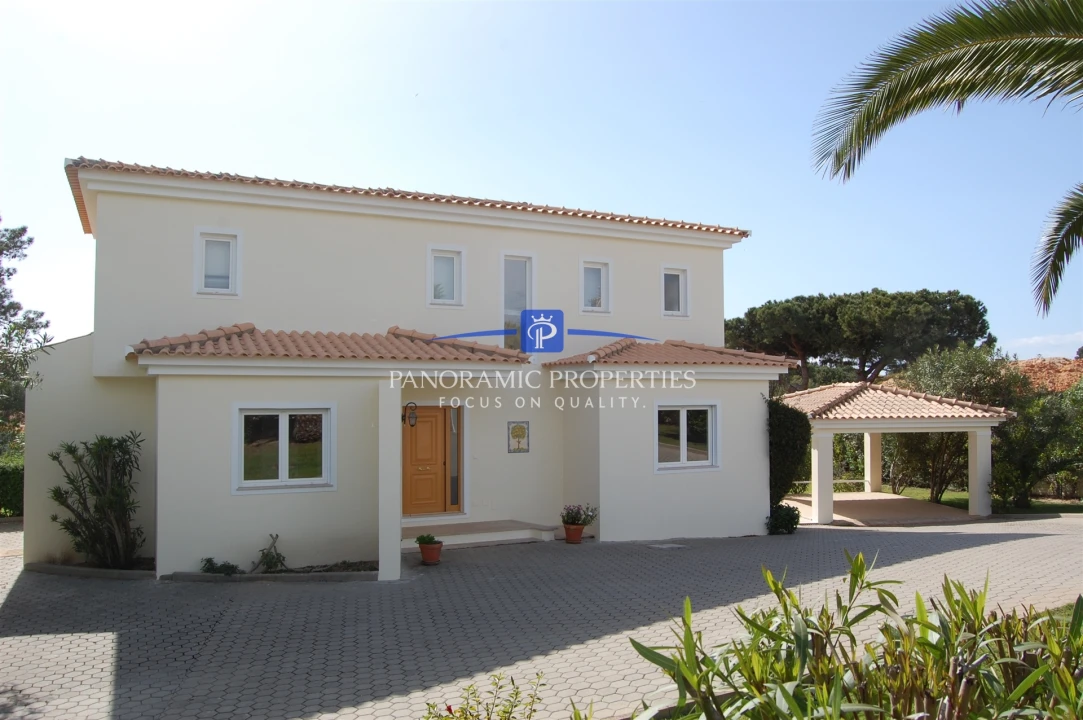 Moradia T4 para Venda em Lagoa e Carvoeiro Foto 30