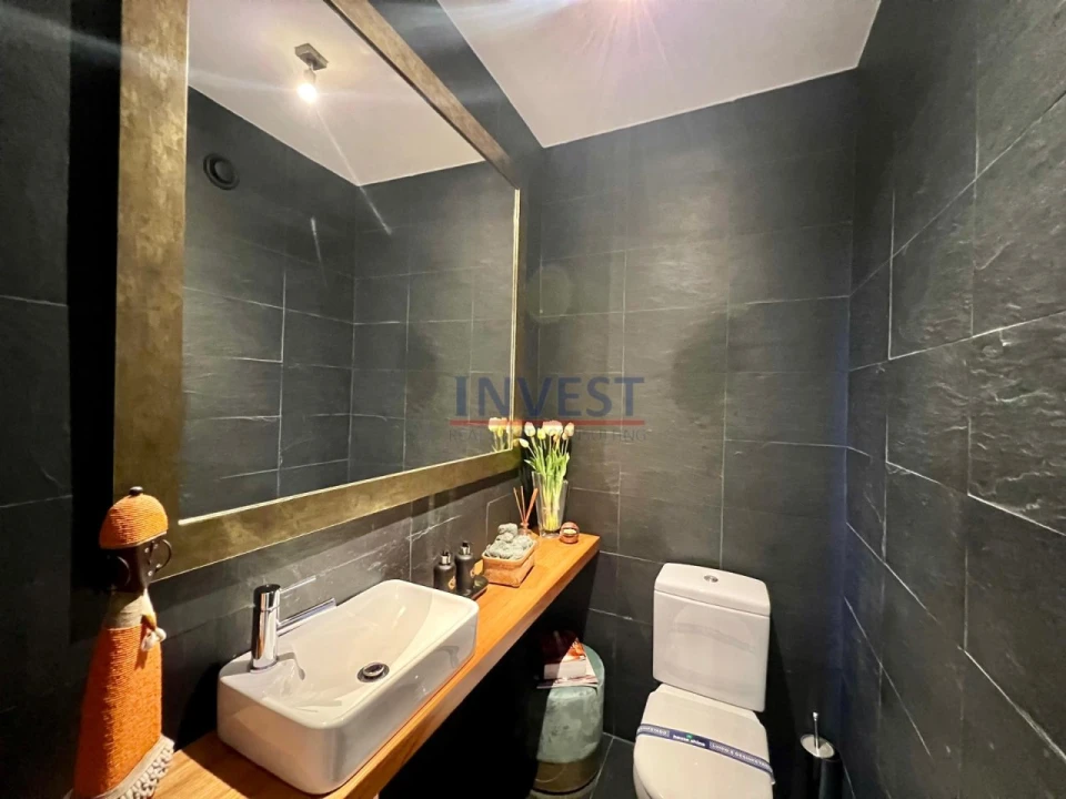 Apartamento T5 para Venda em Aldoar, Foz do Douro e Nevogilde Foto 17