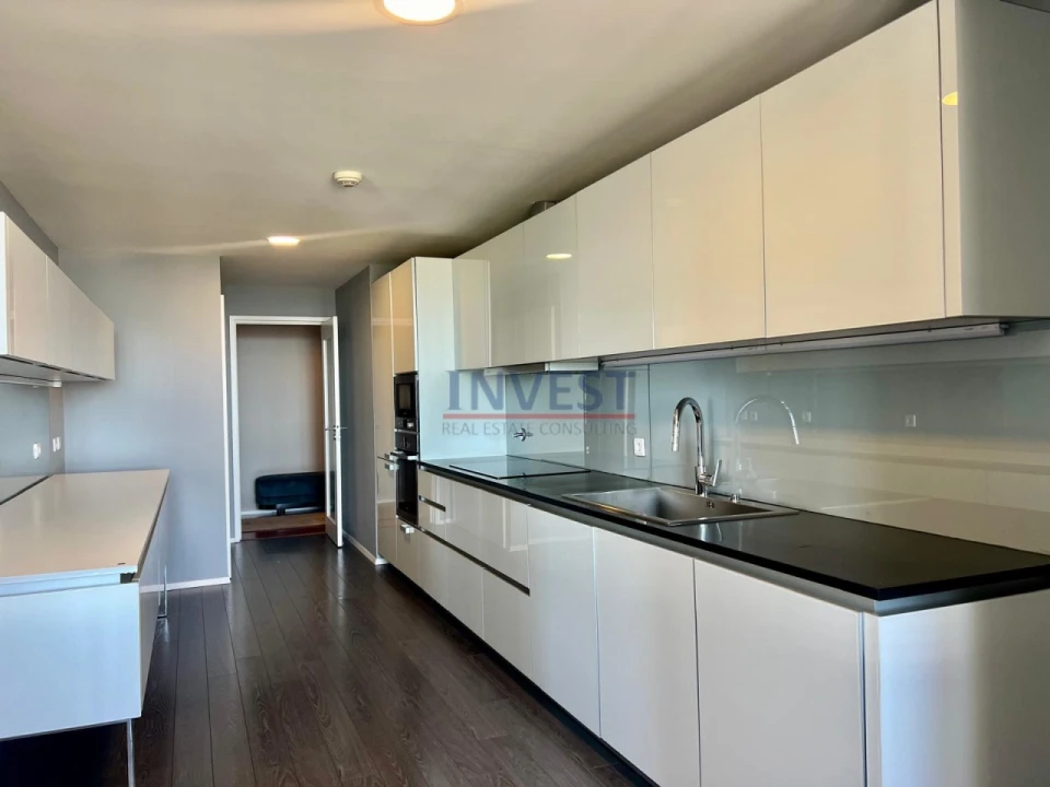Apartamento T5 para Venda em Aldoar, Foz do Douro e Nevogilde Foto 15