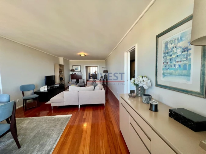 Apartamento T5 para Venda em Aldoar, Foz do Douro e Nevogilde Foto 9