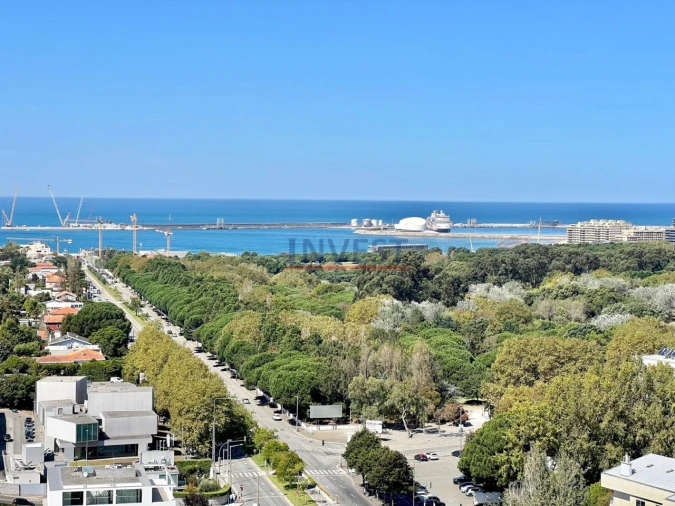 Apartamento T5 para Venda em Aldoar, Foz do Douro e Nevogilde Foto 4