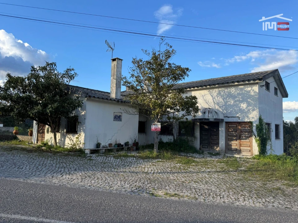 Moradia T3 para Venda em Nossa Senhora das Misericordias Foto 6