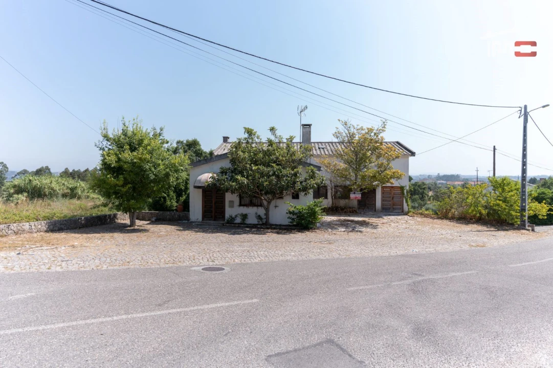 Moradia T3 para Venda em Nossa Senhora das Misericordias Foto 4