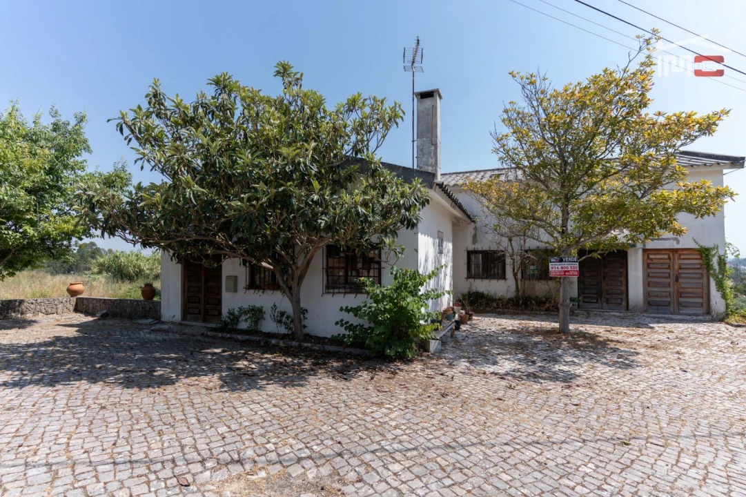 Moradia T3 para Venda em Nossa Senhora das Misericordias Foto 40