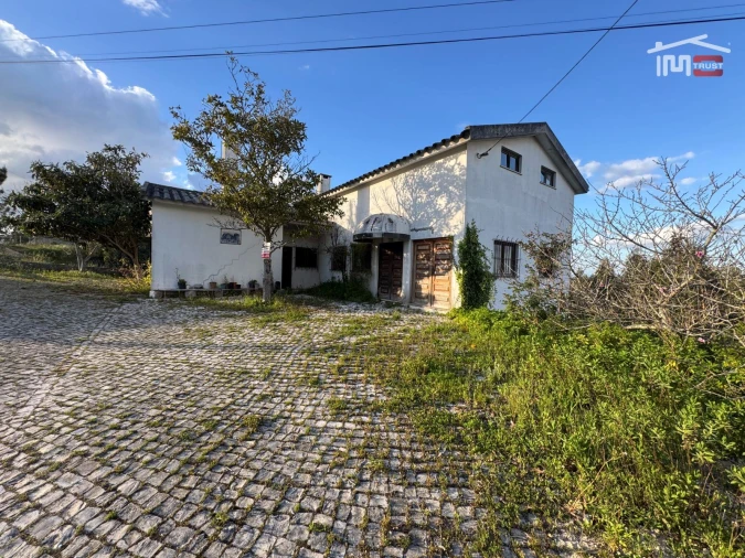 Moradia T3 para Venda em Nossa Senhora das Misericordias Foto 39