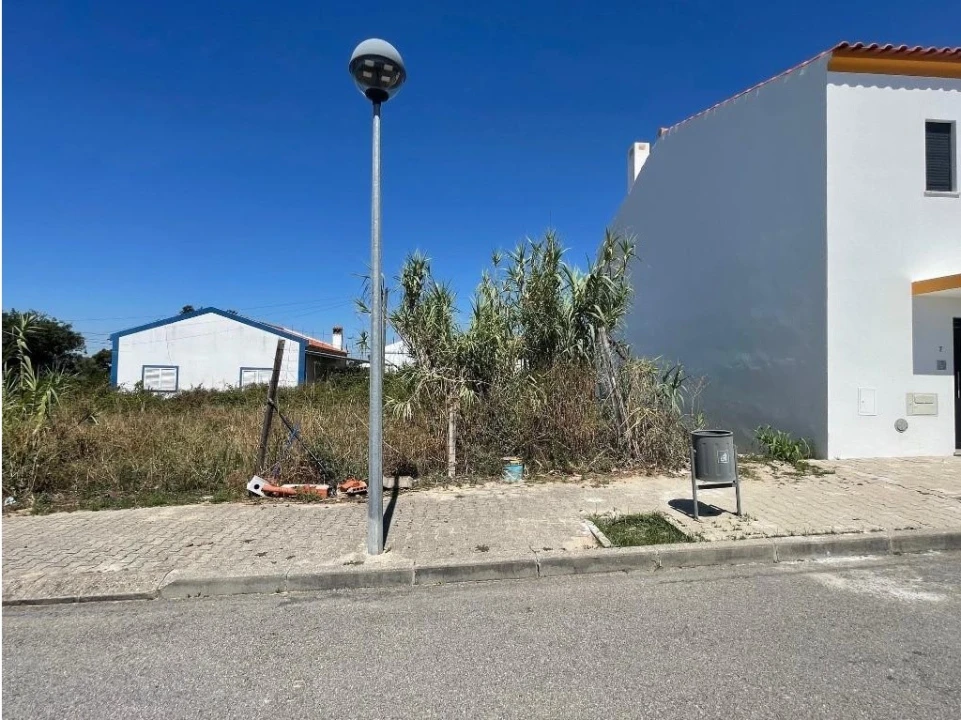 Terreno para Venda em Fortios Foto 1