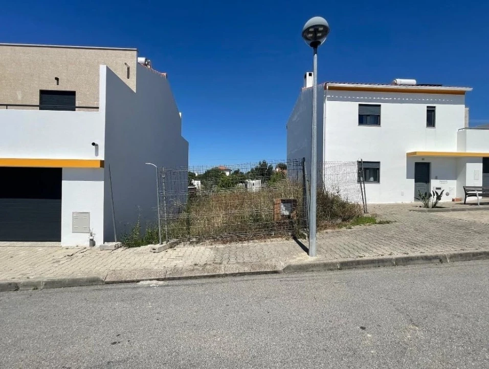 Terreno para Venda em Fortios Foto 1