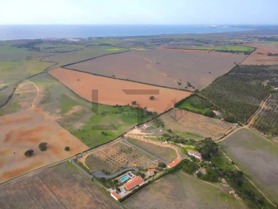 Quinta T7 para Venda em Porto Covo Foto 8