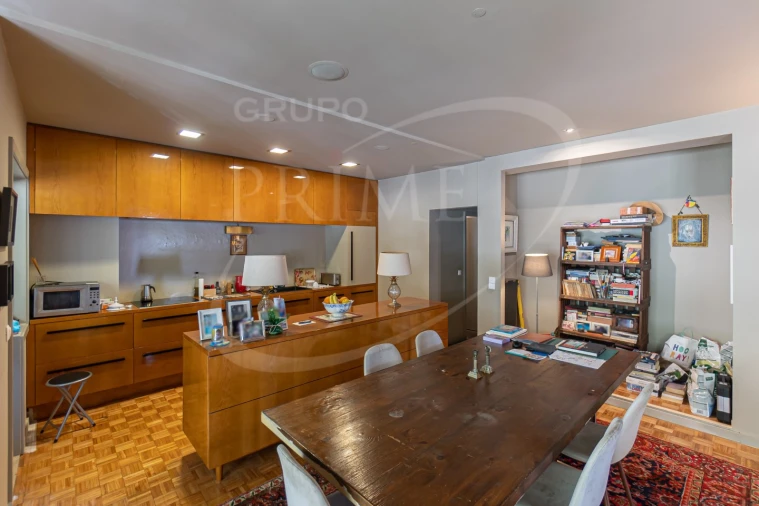 Apartamento T2 para Venda em Aldoar, Foz do Douro e Nevogilde Foto 4