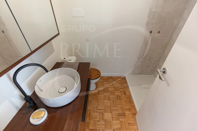 Apartamento T2 para Venda em Aldoar, Foz do Douro e Nevogilde Foto 22