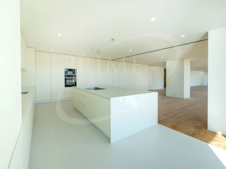 Apartamento T3 para Venda em Lordelo do Ouro e Massarelos Foto 33