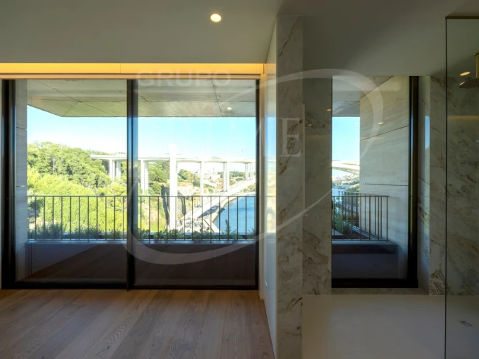 Apartamento T3 para Venda em Lordelo do Ouro e Massarelos Foto 42