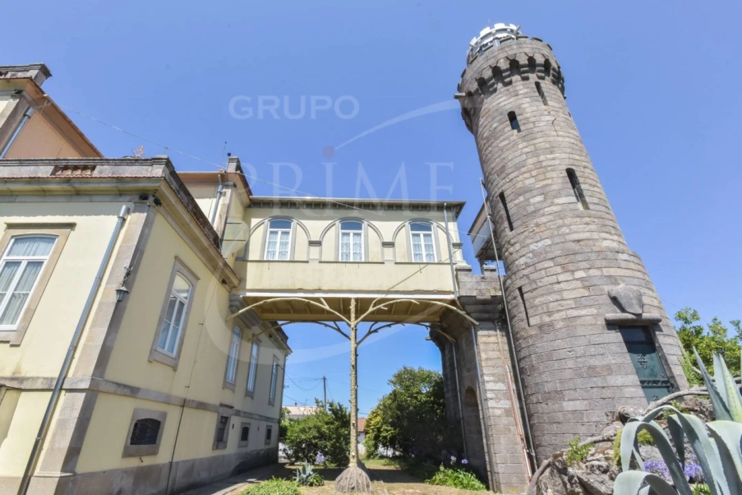 Quinta T8 para Venda em Mafamude e Vilar do Paraíso Foto 5