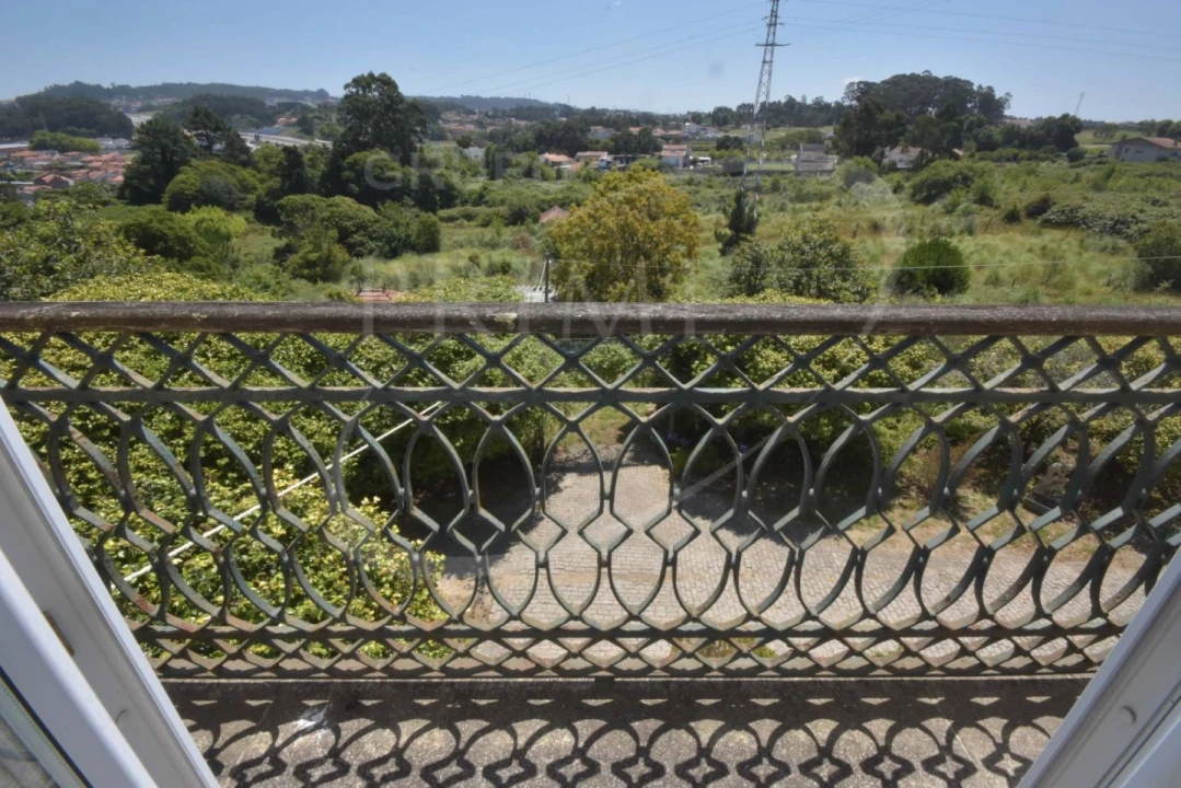 Quinta T8 para Venda em Mafamude e Vilar do Paraíso Foto 45