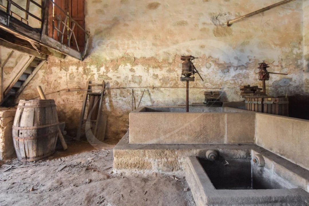 Quinta T8 para Venda em Mafamude e Vilar do Paraíso Foto 57