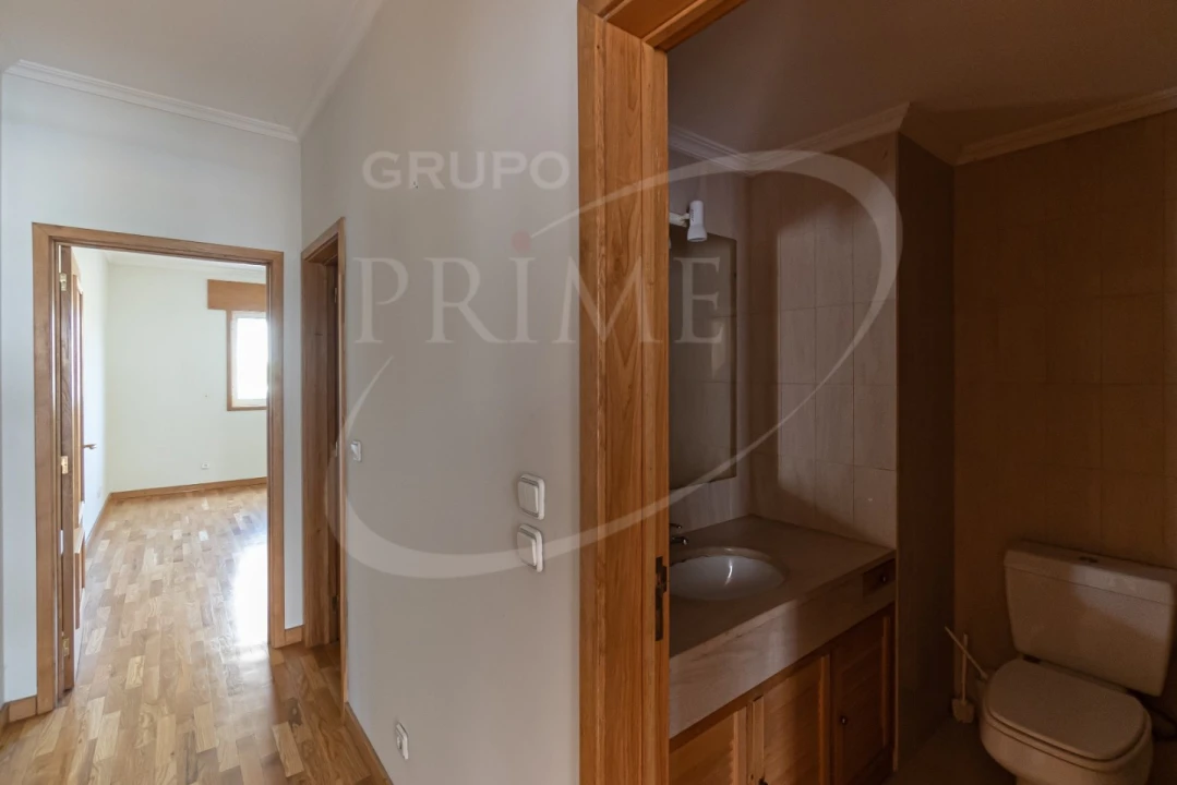 Apartamento T3 para Venda em Aldoar, Foz do Douro e Nevogilde Foto 11