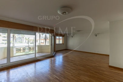 Apartamento T3 para Venda em Aldoar, Foz do Douro e Nevogilde