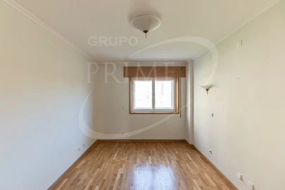 Apartamento T3 para Venda em Aldoar, Foz do Douro e Nevogilde