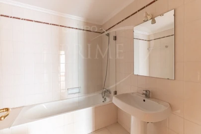 Apartamento T3 para Venda em Aldoar, Foz do Douro e Nevogilde