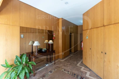Apartamento T3 para Venda em Aldoar, Foz do Douro e Nevogilde