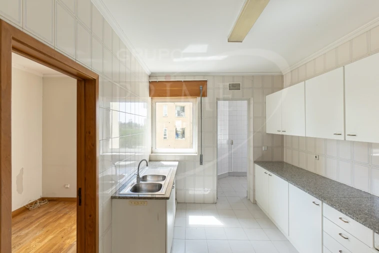 Apartamento T3 para Venda em Aldoar, Foz do Douro e Nevogilde Foto 18