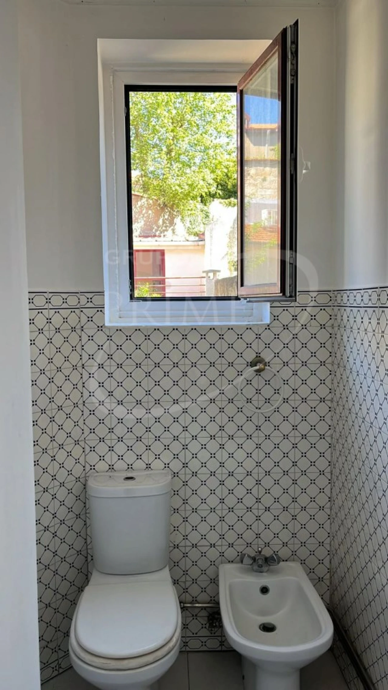 Prédio para Venda em Lordelo do Ouro e Massarelos Foto 19