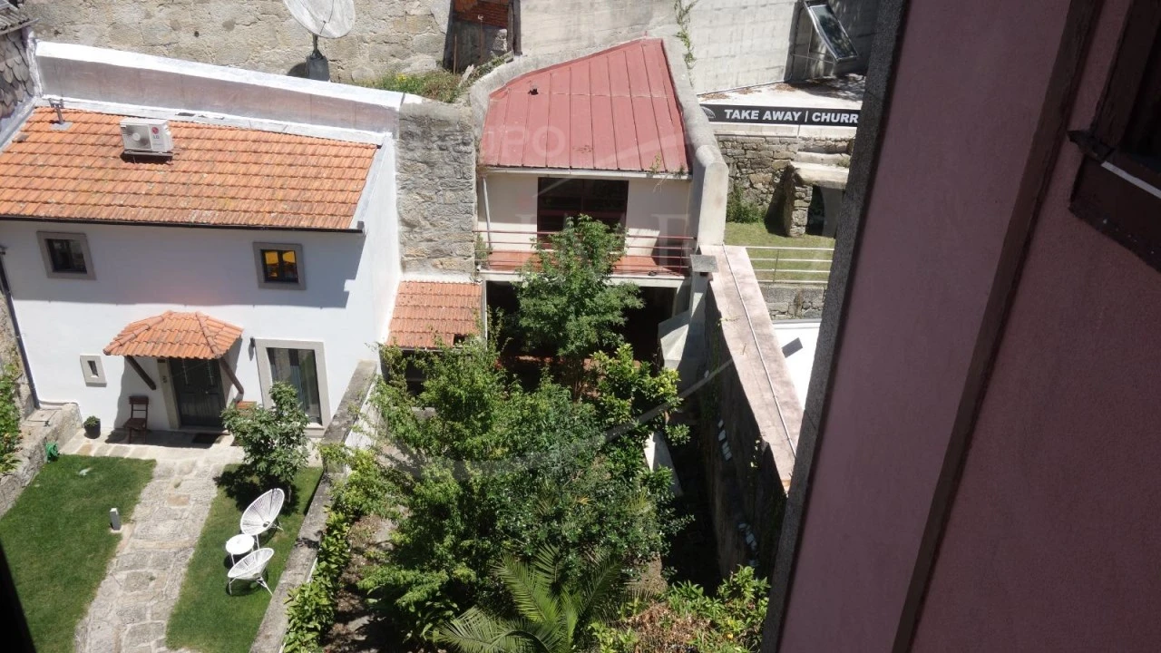 Prédio para Venda em Lordelo do Ouro e Massarelos Foto 23