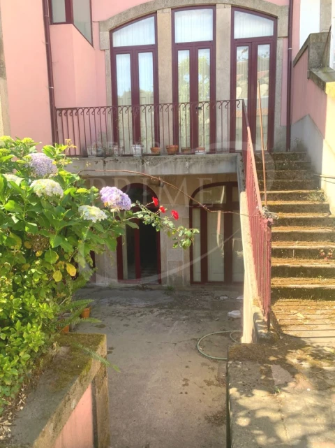 Prédio para Venda em Lordelo do Ouro e Massarelos