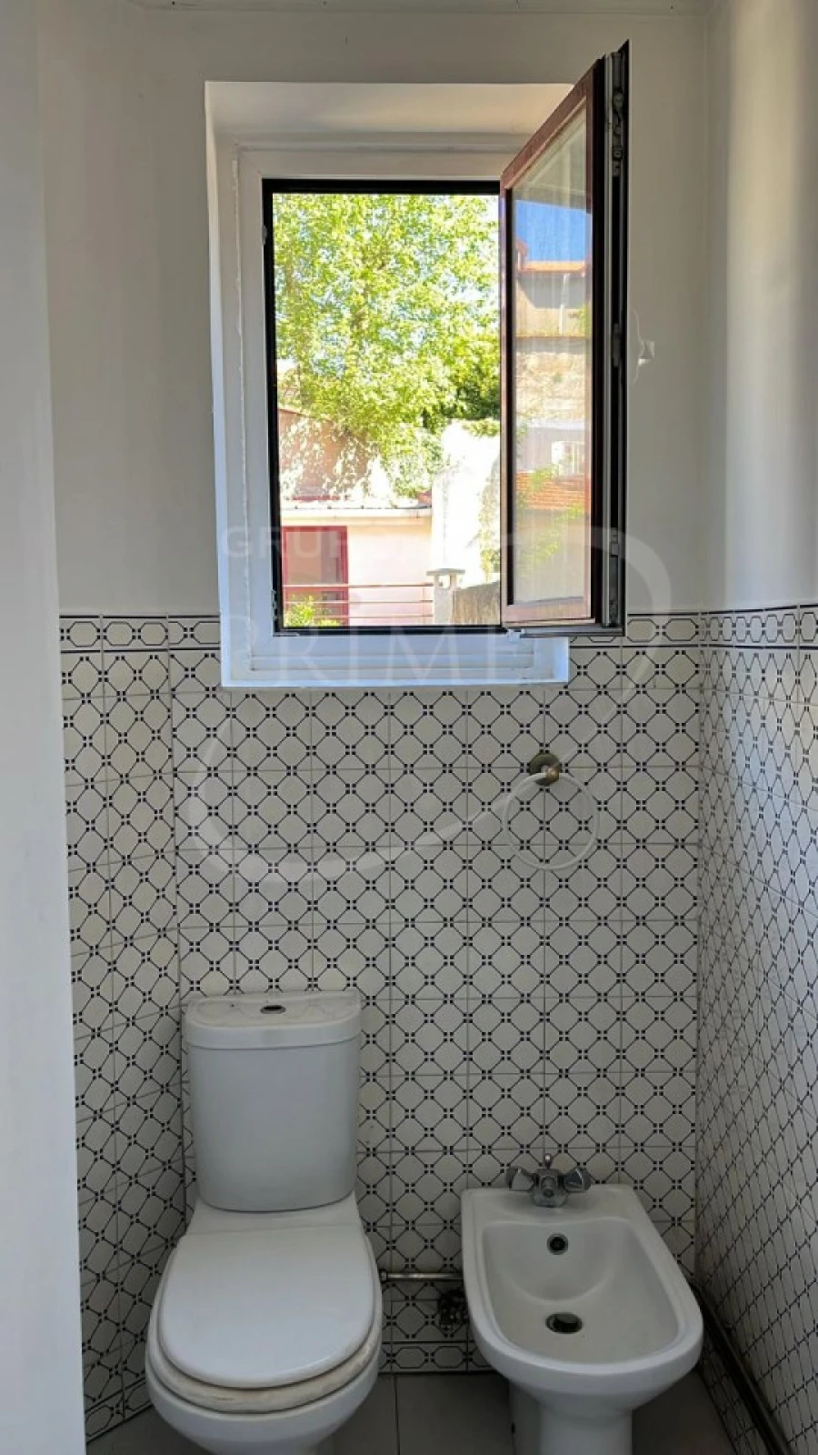 Prédio para Venda em Lordelo do Ouro e Massarelos Foto 19