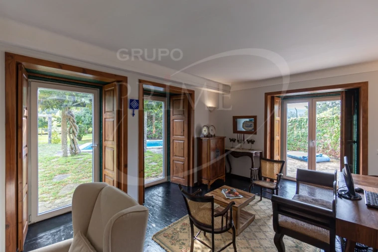 Moradia T4 para Venda em Venade e Azevedo Foto 9