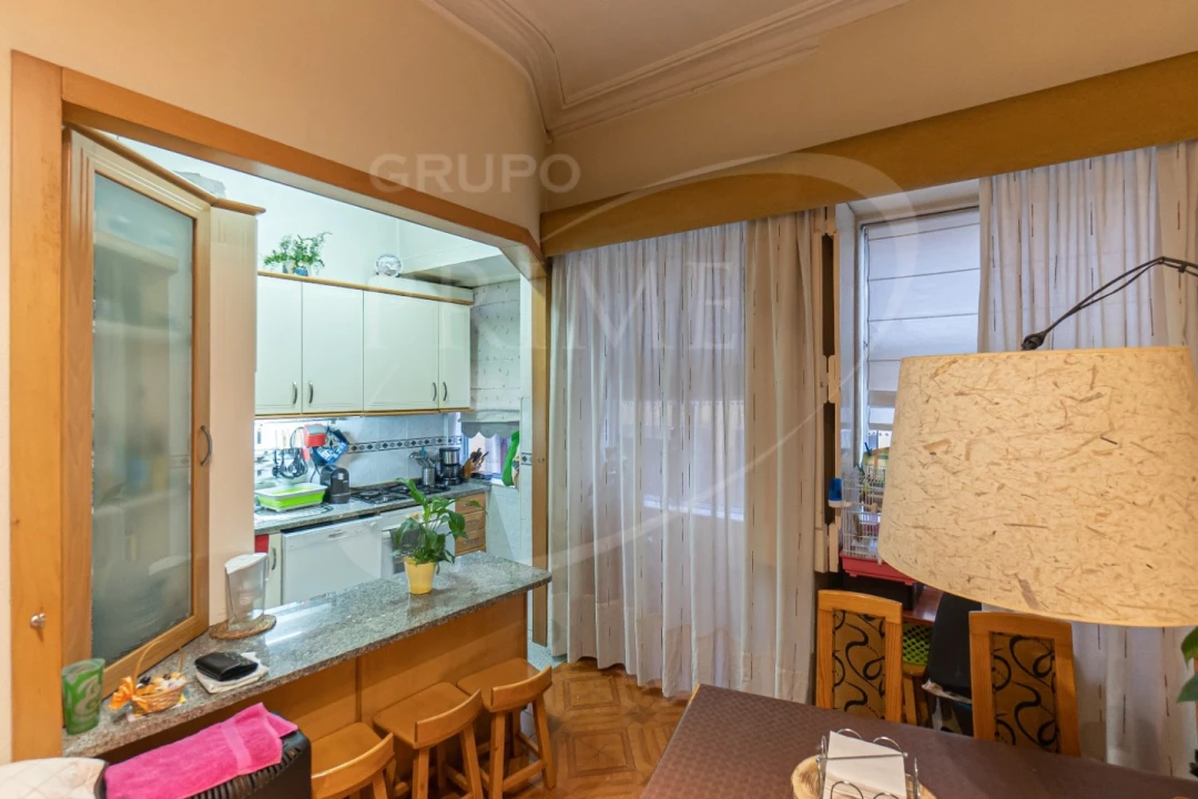 Apartamento T4 para Venda em Cedofeita, Santo Ildefonso, Sé, Miragaia, São Nicolau e Vitória Foto 6