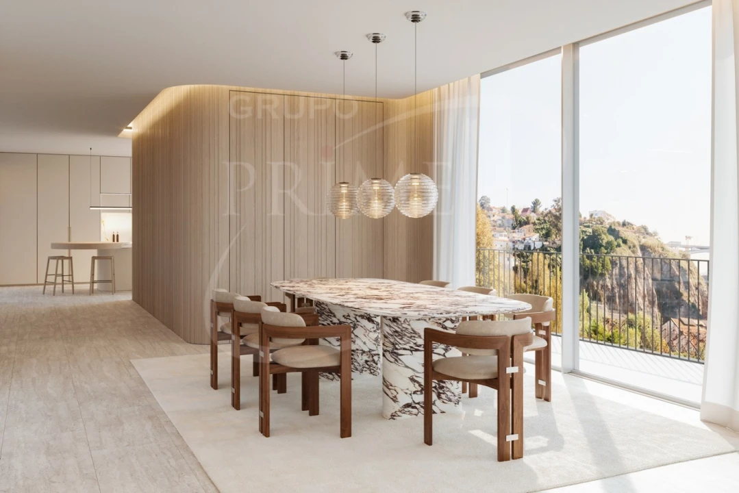 Apartamento T4 para Venda em Lordelo do Ouro e Massarelos Foto 3