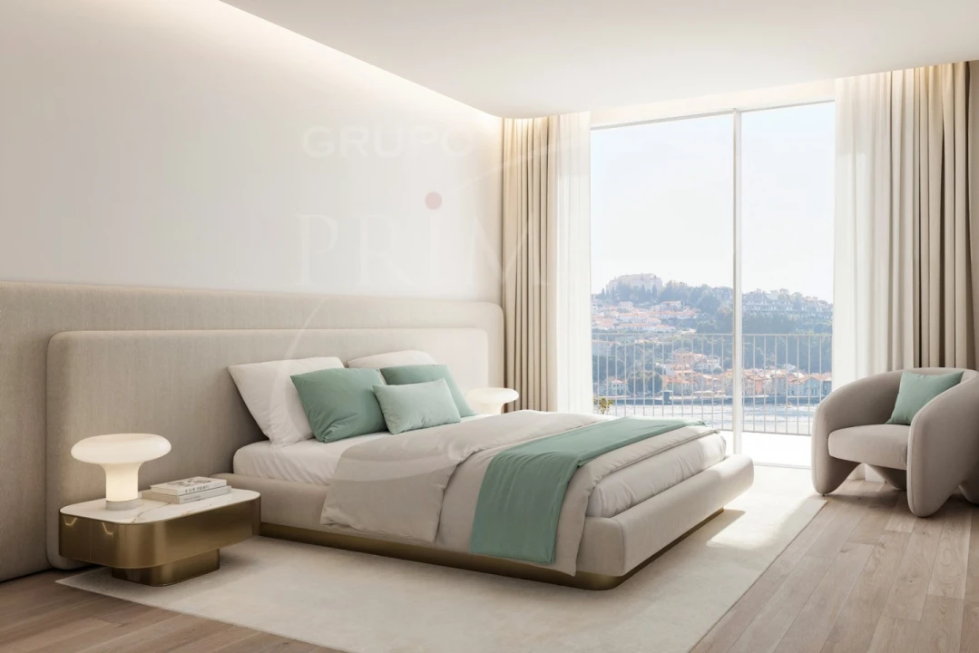 Apartamento T4 para Venda em Lordelo do Ouro e Massarelos Foto 5