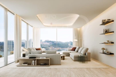 Apartamento T4 para Venda em Lordelo do Ouro e Massarelos