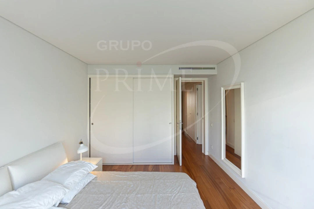 Apartamento T5 para Venda em Matosinhos e Leça da Palmeira Foto 14