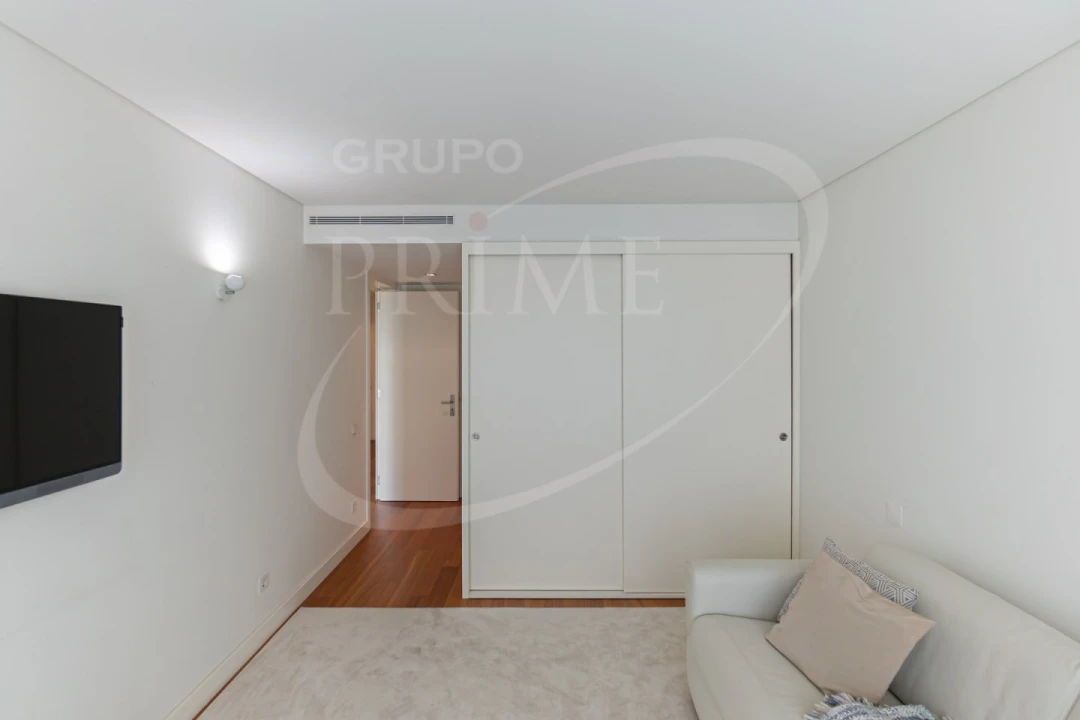 Apartamento T5 para Venda em Matosinhos e Leça da Palmeira Foto 18