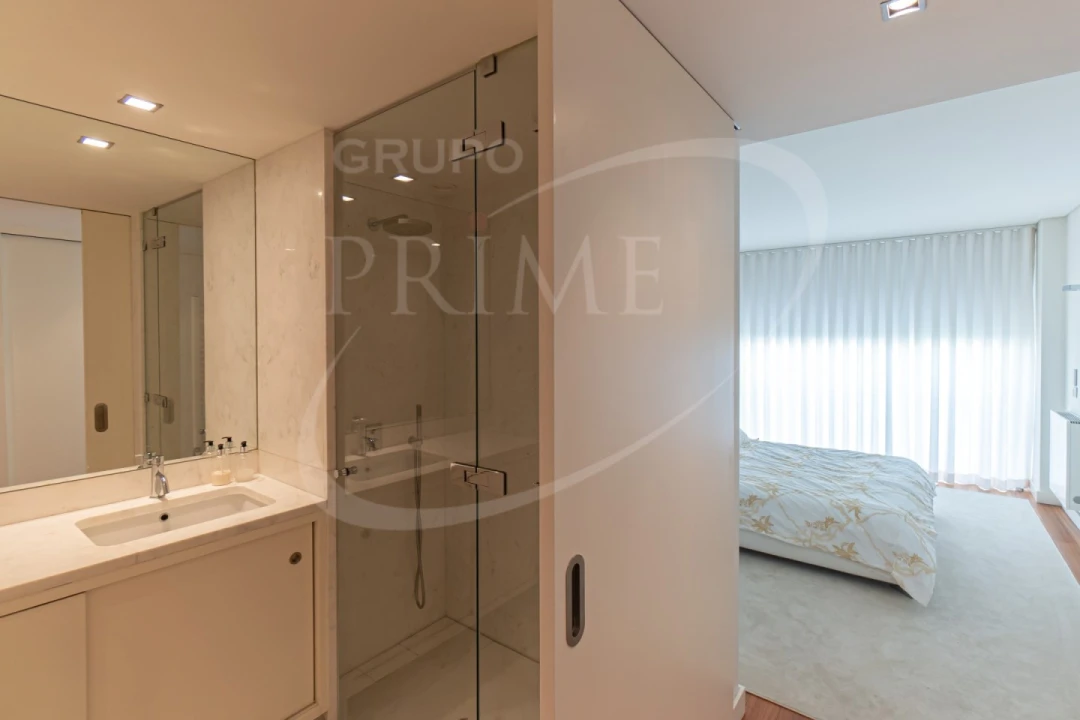 Apartamento T5 para Venda em Matosinhos e Leça da Palmeira Foto 22
