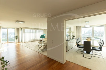 Apartamento T5 para Venda em Matosinhos e Leça da Palmeira