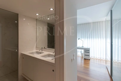 Apartamento T5 para Venda em Matosinhos e Leça da Palmeira