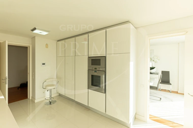Apartamento T5 para Venda em Matosinhos e Leça da Palmeira Foto 11