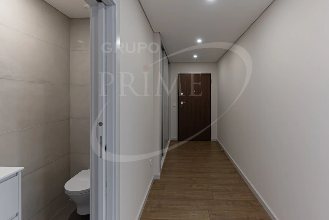 Apartamento T3 para Venda em Cedofeita, Santo Ildefonso, Sé, Miragaia, São Nicolau e Vitória Foto 12