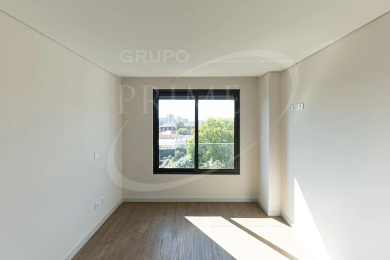 Apartamento T3 para Venda em Cedofeita, Santo Ildefonso, Sé, Miragaia, São Nicolau e Vitória Foto 17