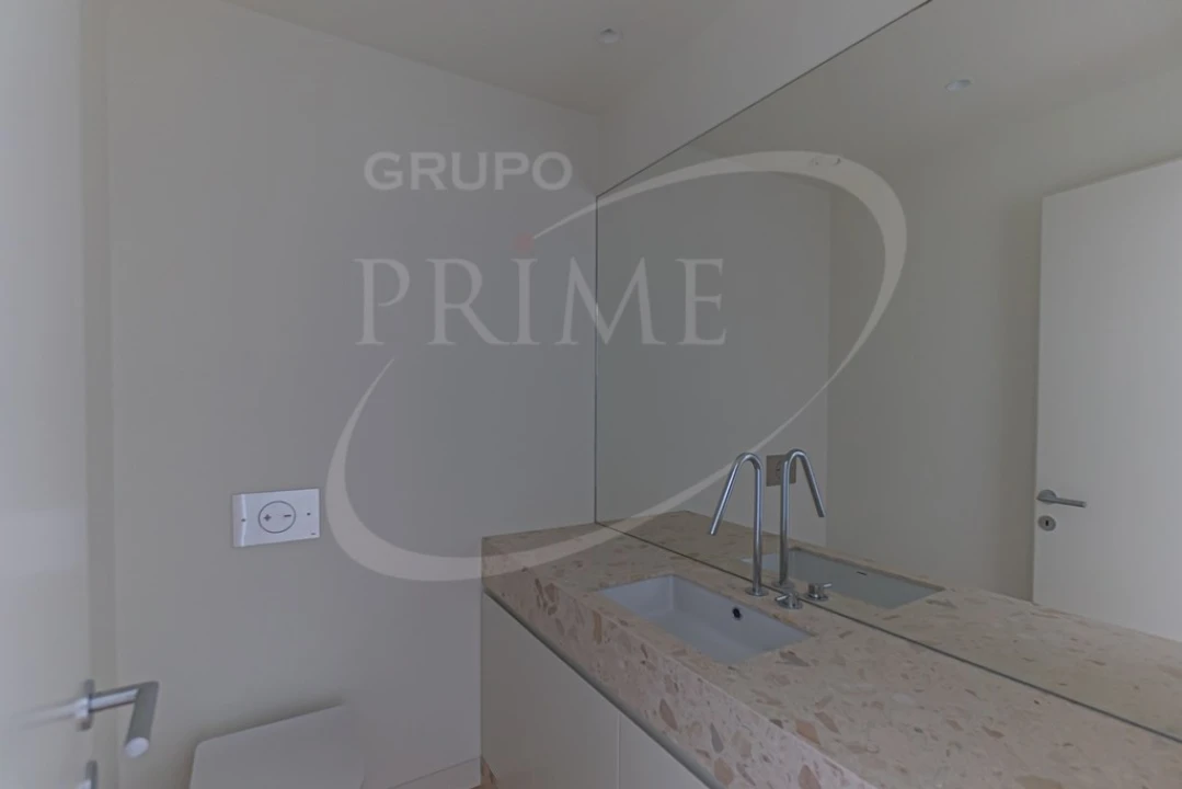 Apartamento T2 para Venda em Aldoar, Foz do Douro e Nevogilde Foto 24