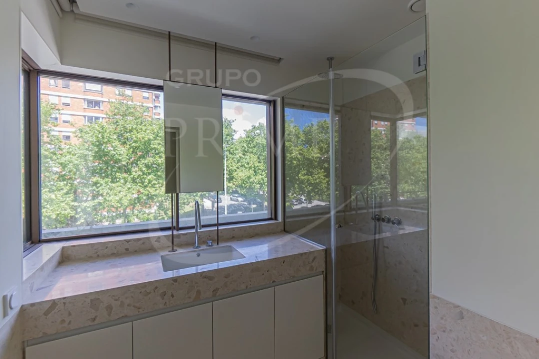 Apartamento T2 para Venda em Aldoar, Foz do Douro e Nevogilde Foto 28