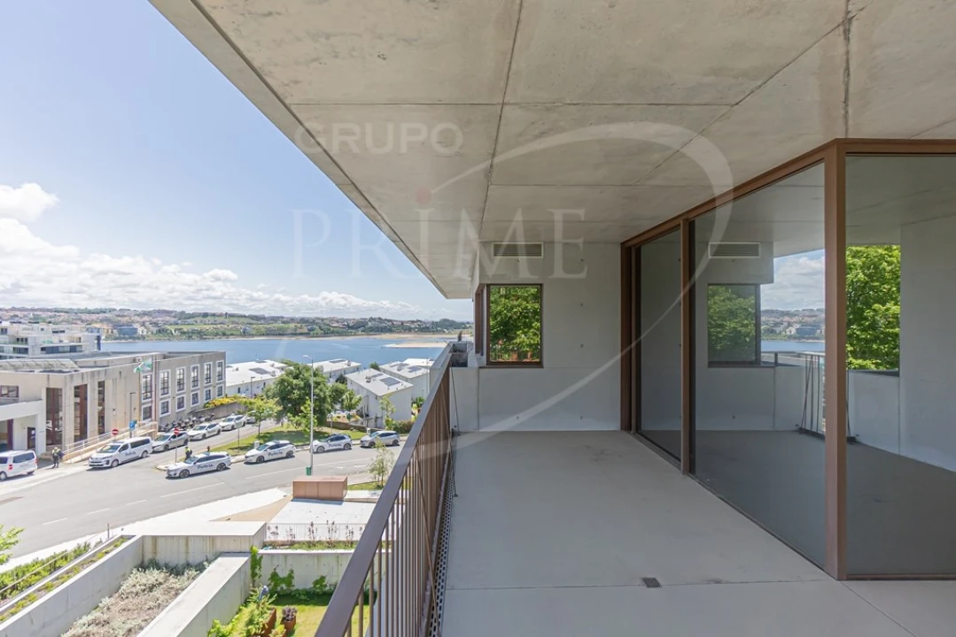 Apartamento T2 para Venda em Aldoar, Foz do Douro e Nevogilde Foto 37