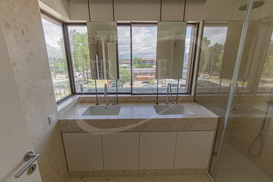Apartamento T2 para Venda em Aldoar, Foz do Douro e Nevogilde Foto 39