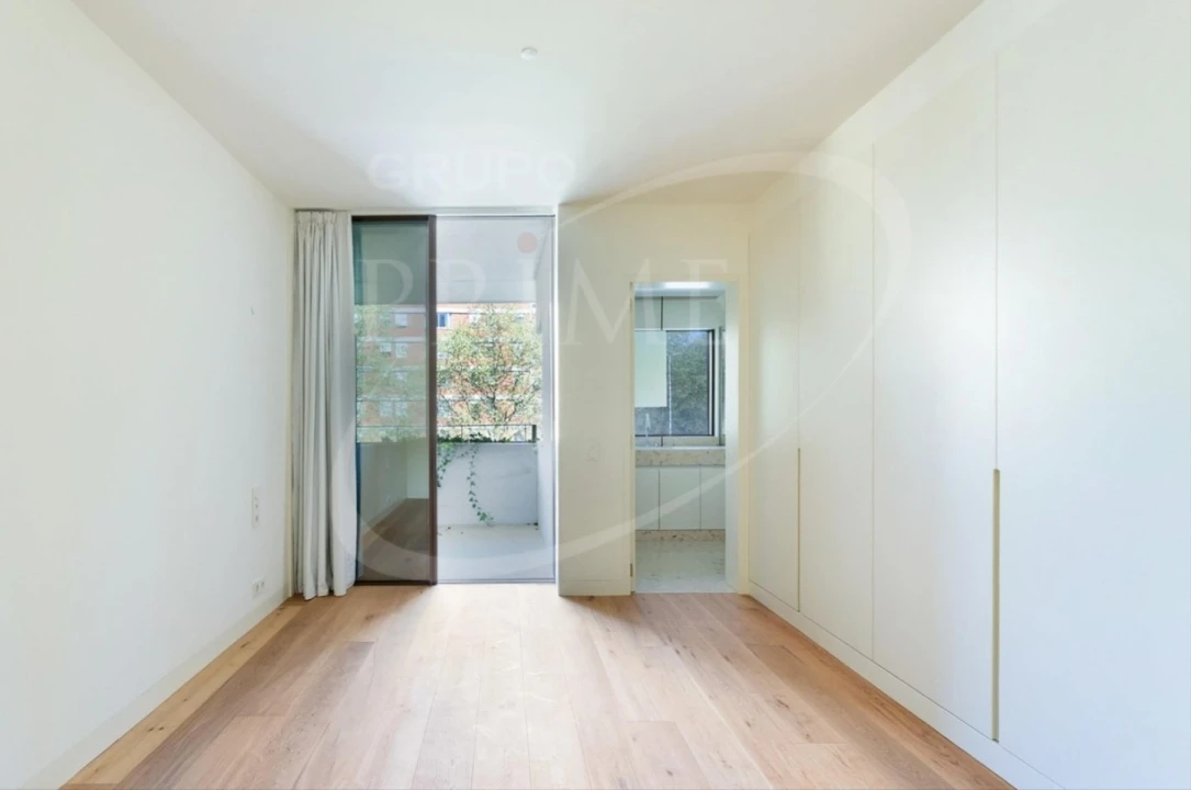 Apartamento T2 para Venda em Aldoar, Foz do Douro e Nevogilde Foto 27