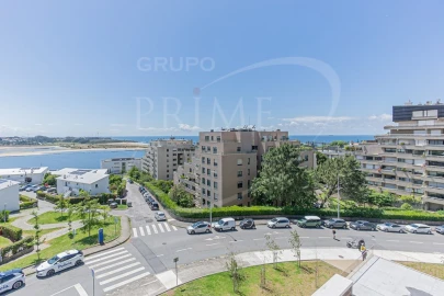 Apartamento T2 para Venda em Aldoar, Foz do Douro e Nevogilde