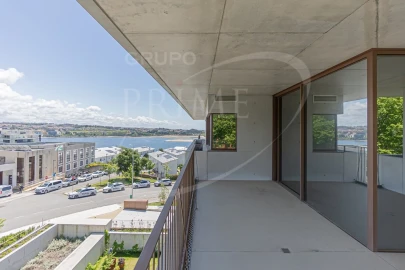 Apartamento T2 para Venda em Aldoar, Foz do Douro e Nevogilde